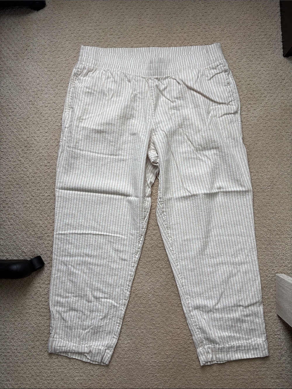 Old navy cropped linen pants